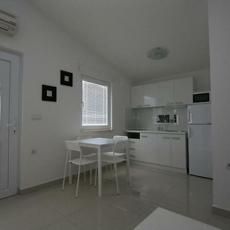 Apartmani Popovic Nin Luaran gambar
