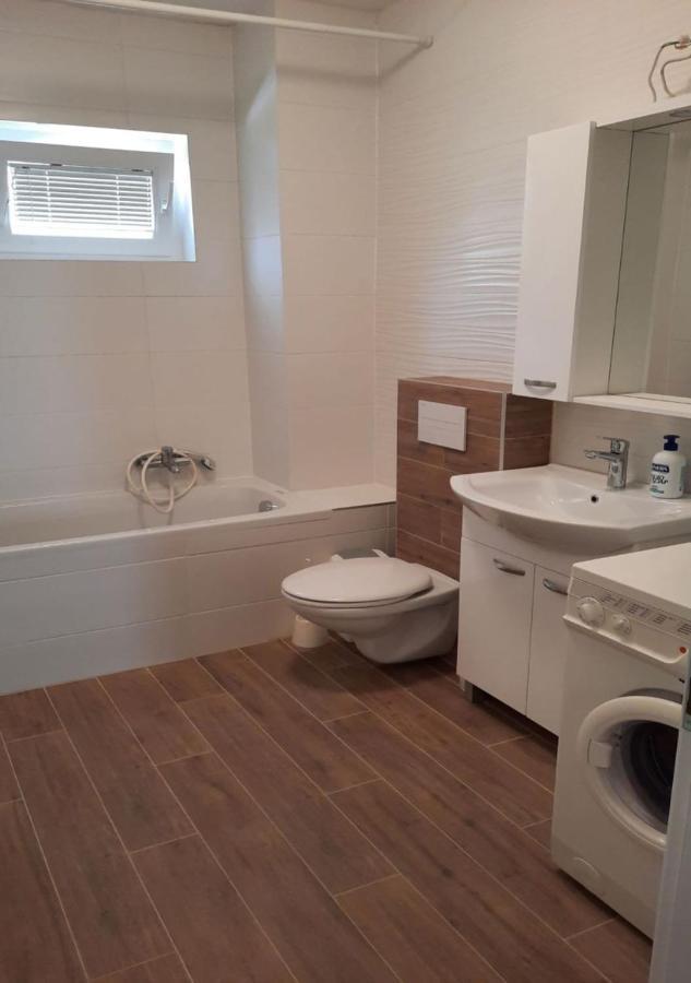 Apartmani Popovic Nin Luaran gambar