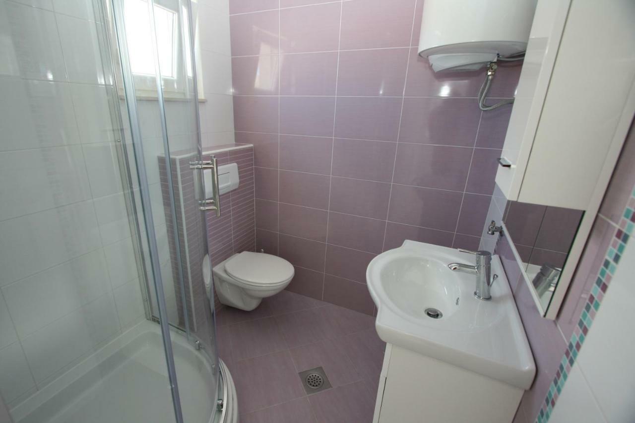 Apartmani Popovic Nin Luaran gambar