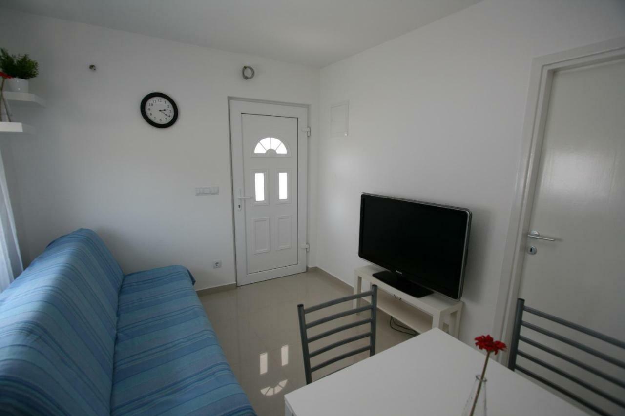 Apartmani Popovic Nin Luaran gambar