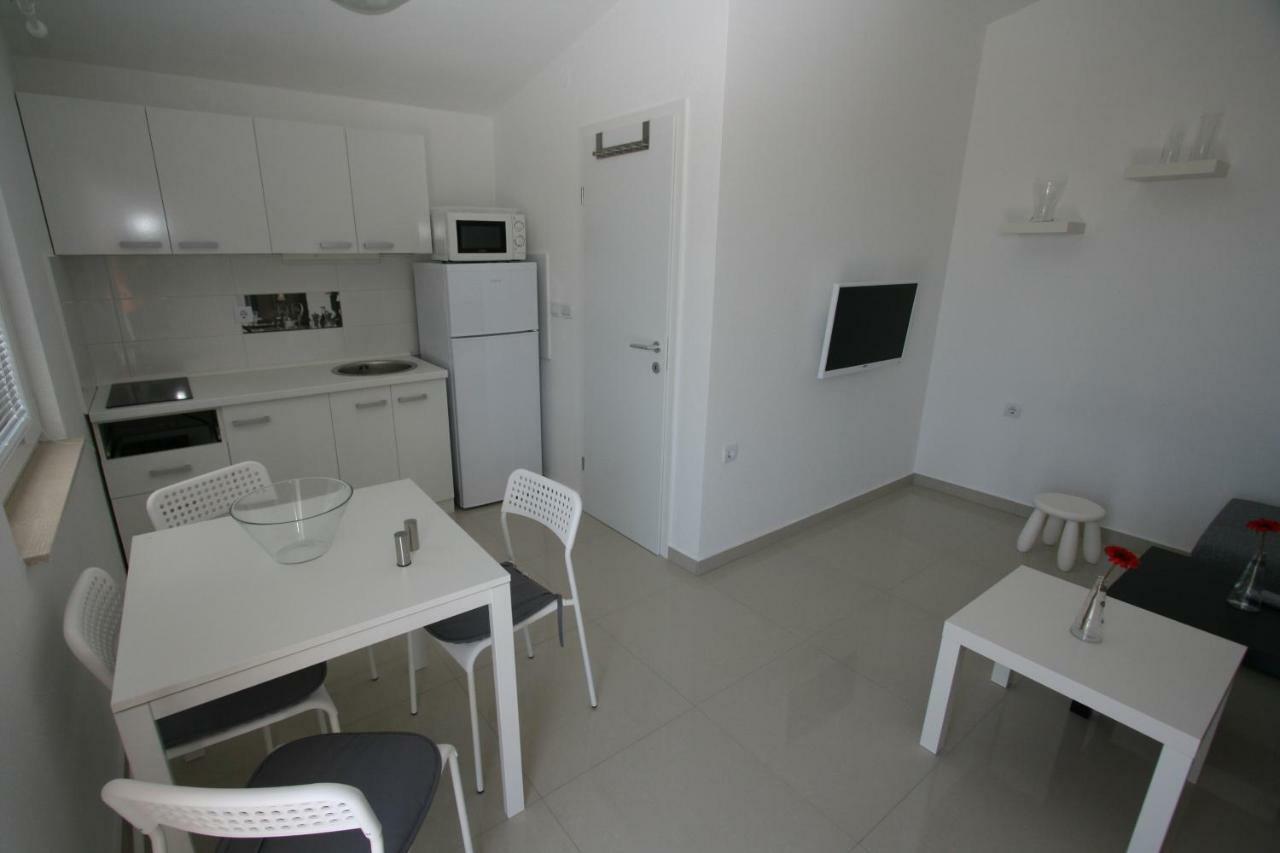 Apartmani Popovic Nin Luaran gambar