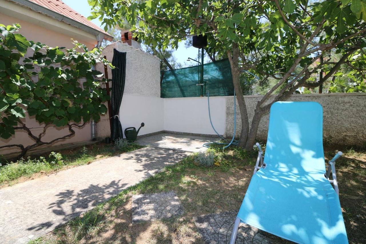 Apartmani Popovic Nin Luaran gambar